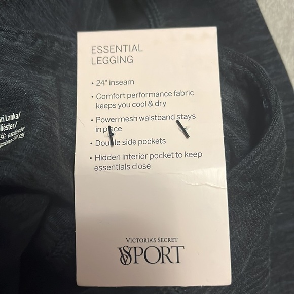 Victoria’s Secret essential pocket legging in heathered black, new, small - Picture 9 of 9